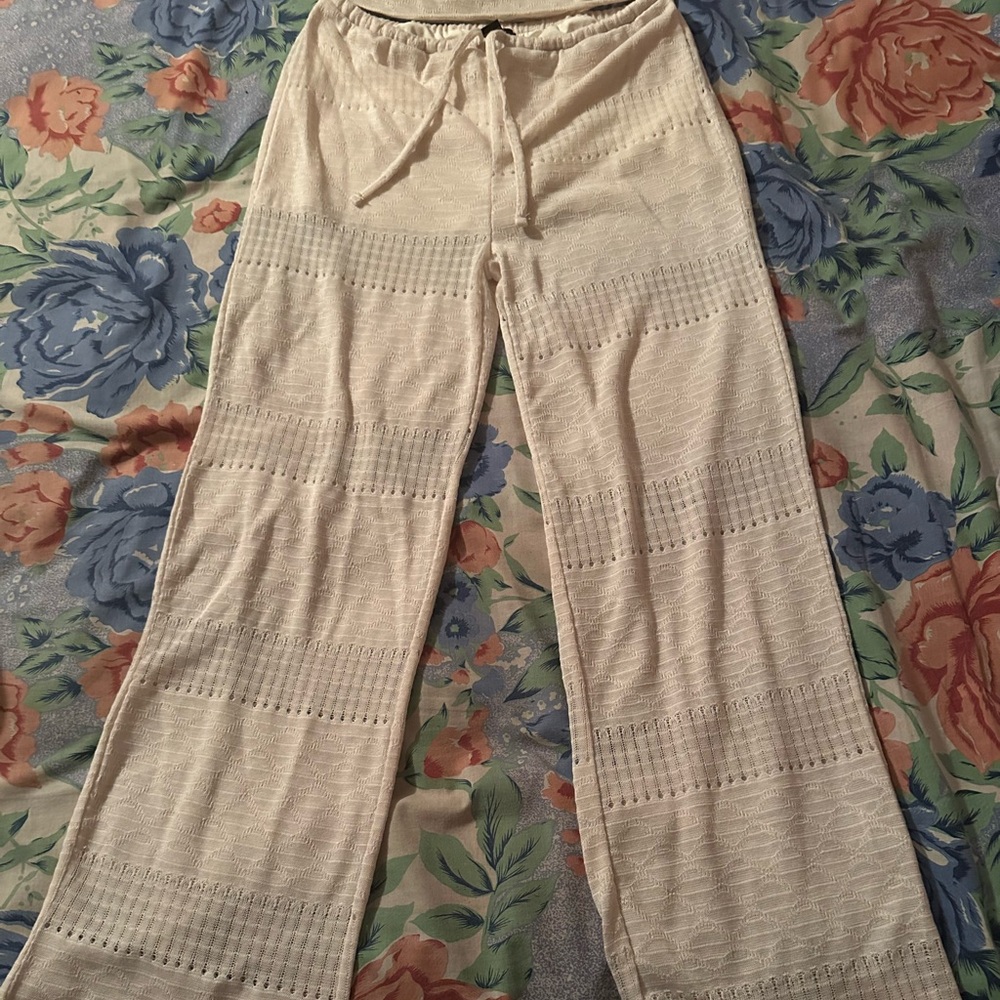 Urban Planet Cream Wide Leg Two Piece - Picture 2 of 3